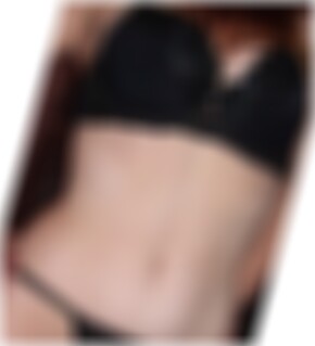 reife Frauen Frankfurt Emmie